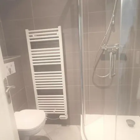 - Chaleureux 3 Pieces, 8 Pers., Pied Des Pistes, Proche Commerces, Wifi - Fr-1-411-48 Apartment *